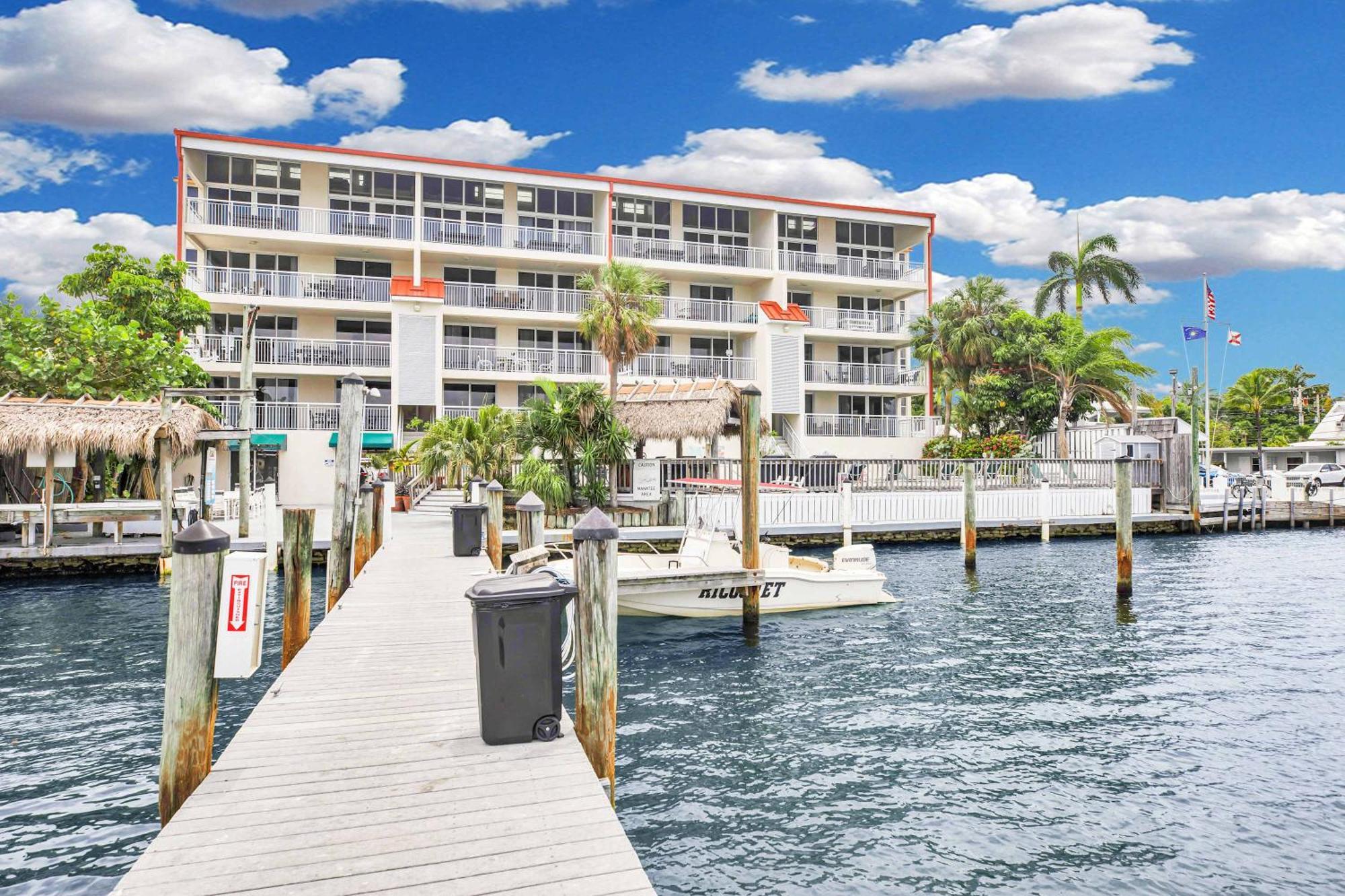 Eleuthera - 2X2 Fully Updated Old Town Waterfront Corner Condo Key West Eksteriør billede